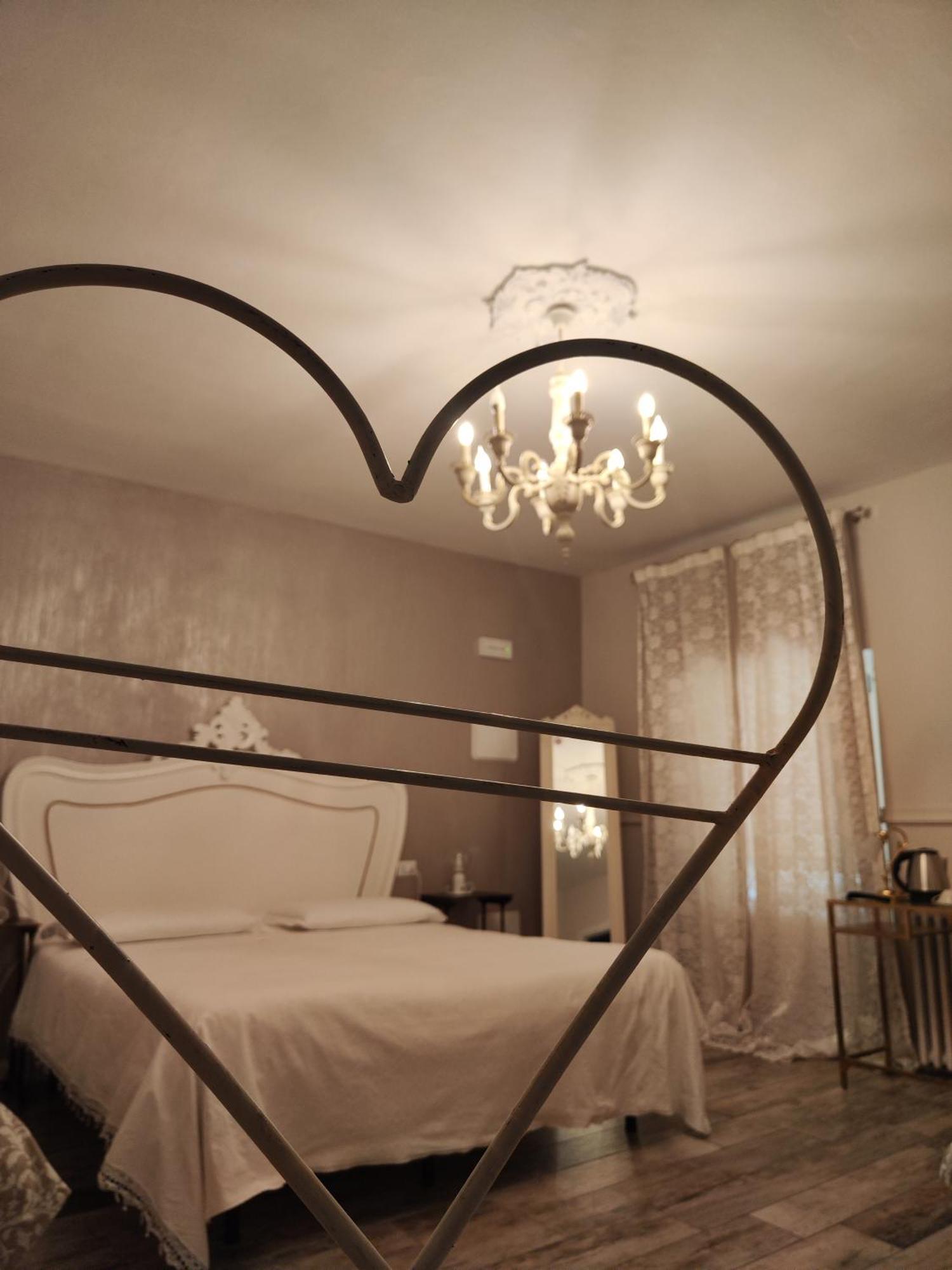 Garda Relais Antica Romelia Bed & Breakfast Montichiari Dış mekan fotoğraf