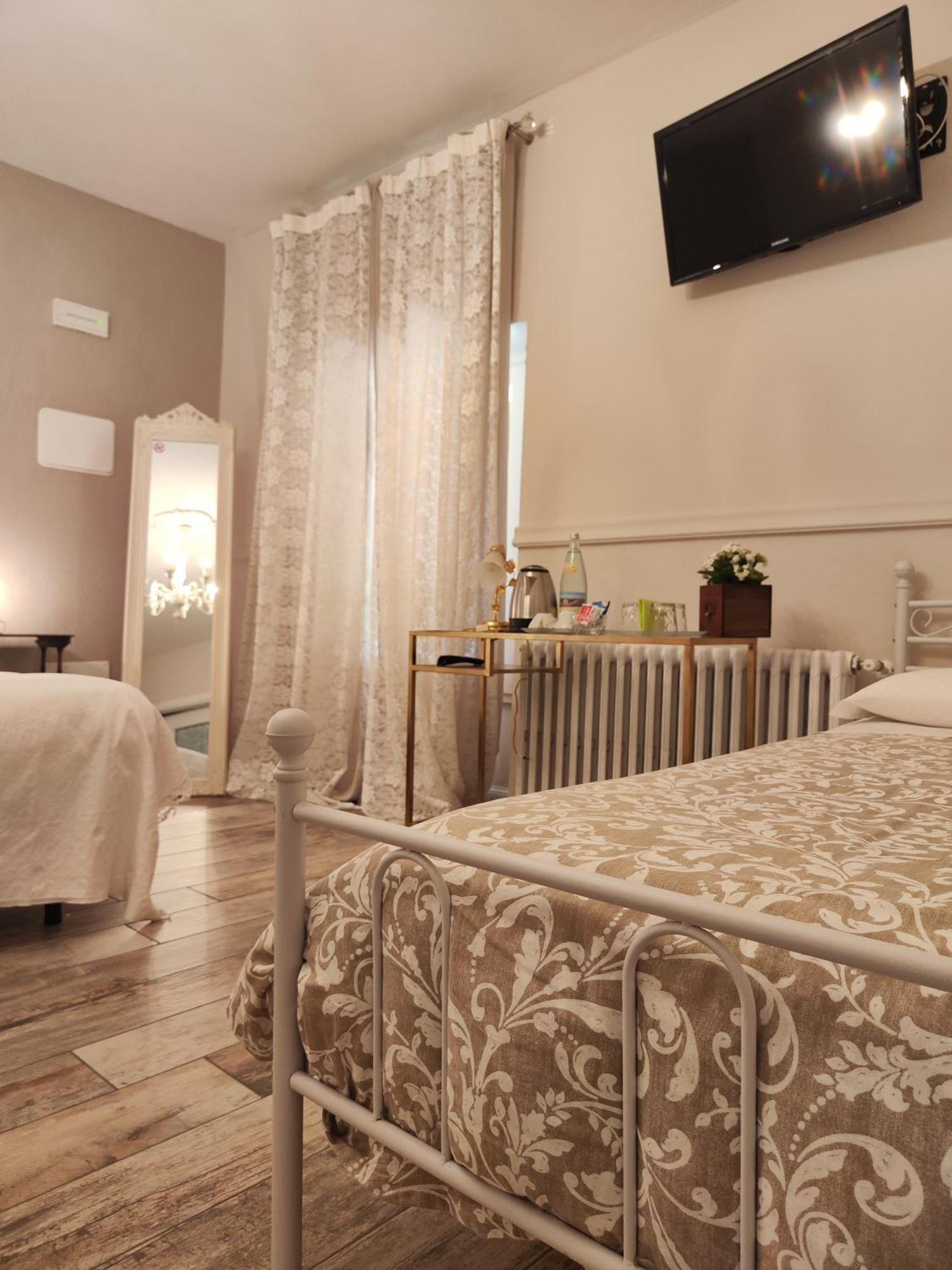 Garda Relais Antica Romelia Bed & Breakfast Montichiari Dış mekan fotoğraf